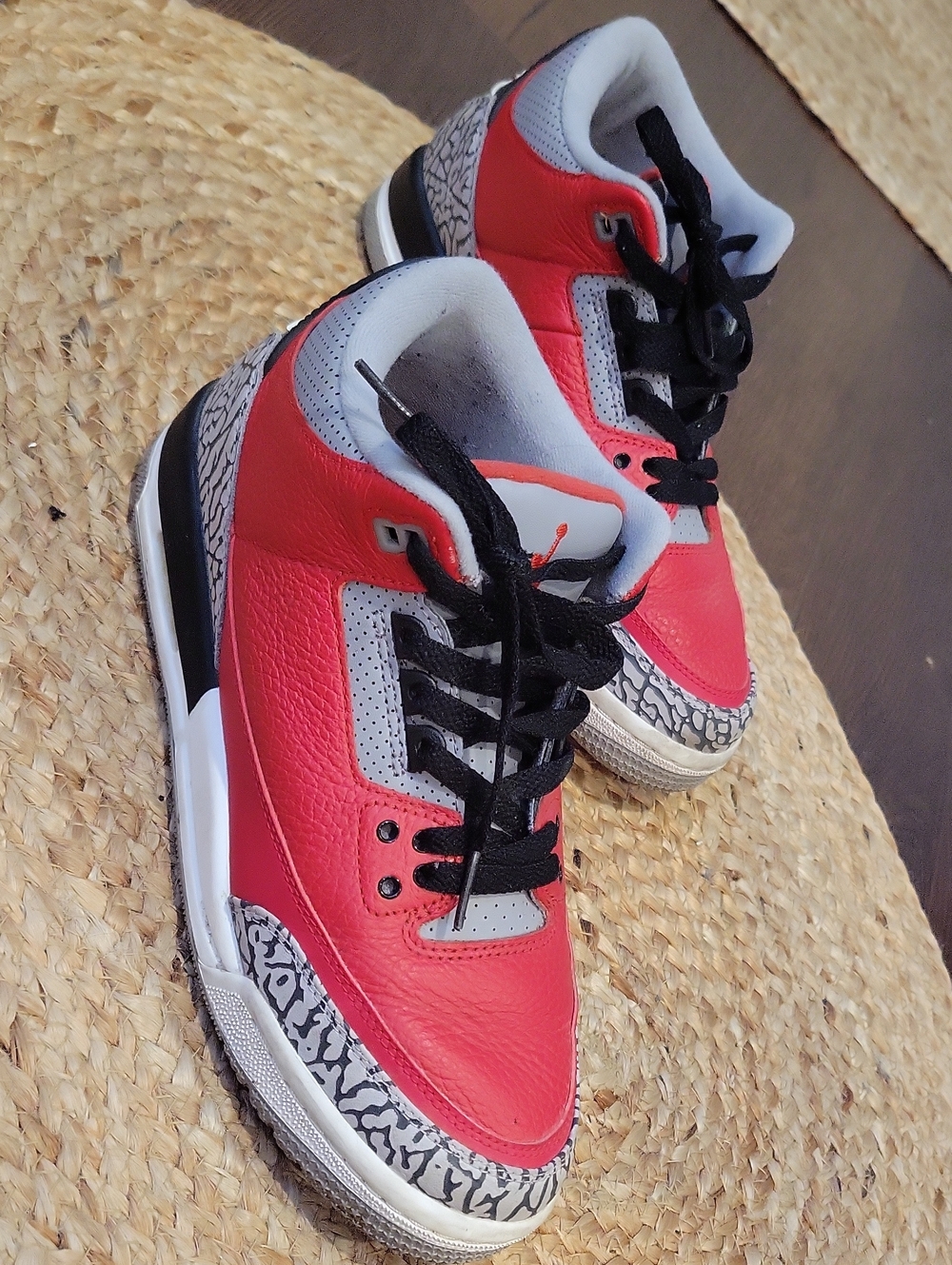 Jordan Kids Red Black Gray Elephant Print Low Top Sneakers